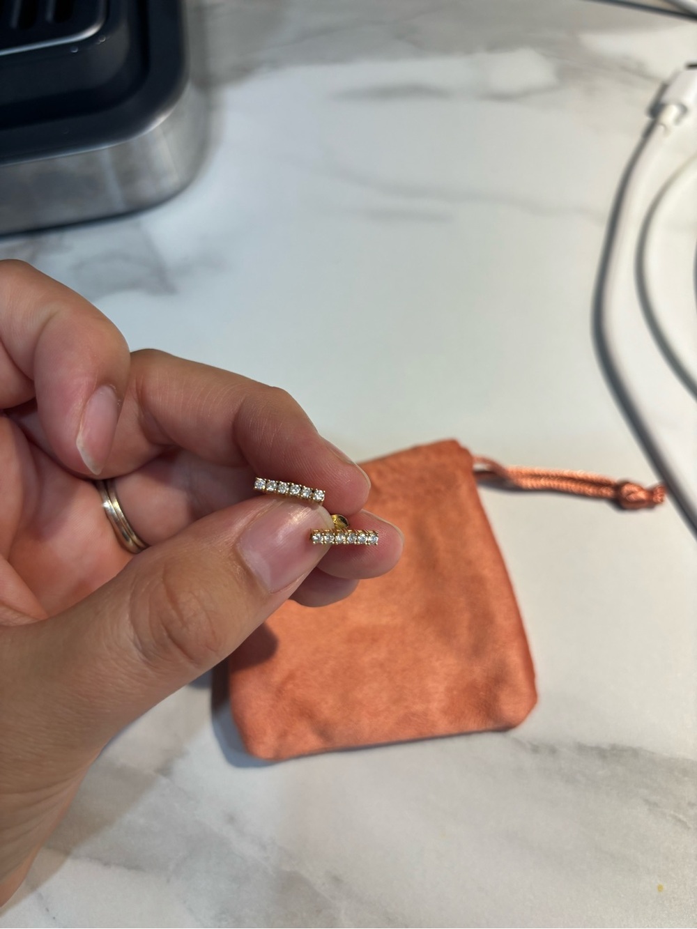 10k gold earnings with lab diamonds